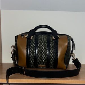 Burberry Elegant Black and Tan women’s  Duffel Bag